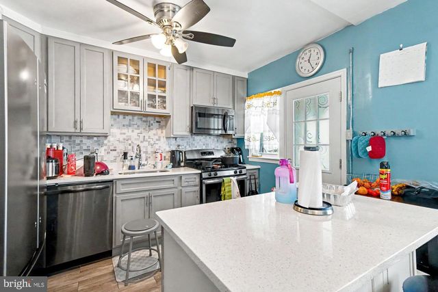 315 MOUNT HOLLY ST, Baltimore, MD 21229
