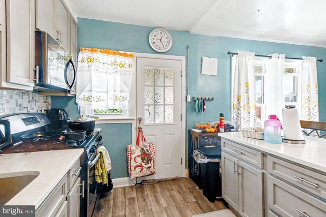 315 MOUNT HOLLY ST, Baltimore, MD 21229