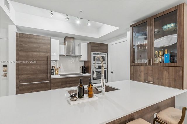 301 Altara Ave 822, Coral Gables, FL 33146