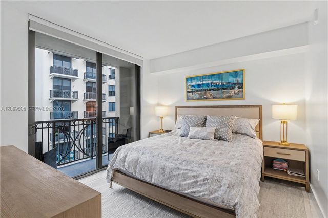 301 Altara Ave 822, Coral Gables, FL 33146