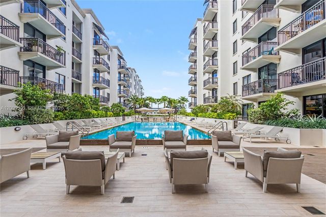 301 Altara Ave 822, Coral Gables, FL 33146