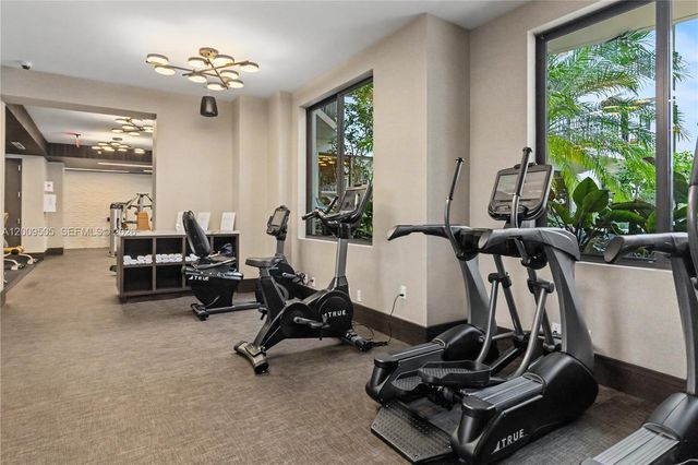 301 Altara Ave 822, Coral Gables, FL 33146