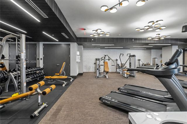 301 Altara Ave 822, Coral Gables, FL 33146