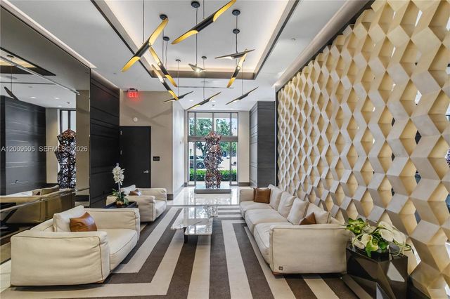 301 Altara Ave 822, Coral Gables, FL 33146