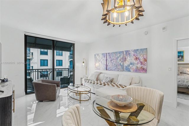 301 Altara Ave 822, Coral Gables, FL 33146