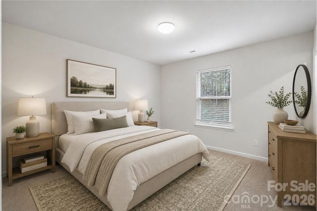 2239 Dardan Woods Drive, Charlotte, NC 28215