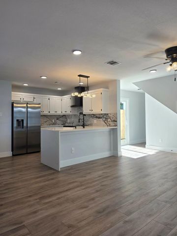 845 Topaz LN, Leander, TX 78641