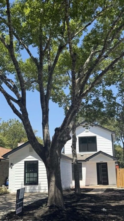 845 Topaz LN, Leander, TX 78641