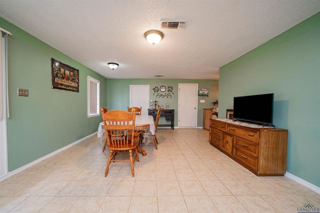 2910 Evans, Marshall, TX 75670