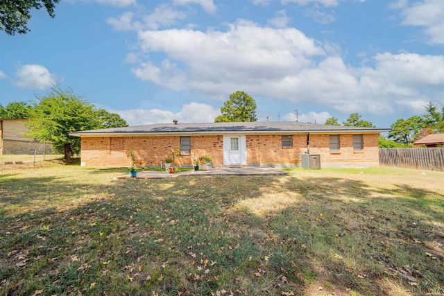 2910 Evans, Marshall, TX 75670