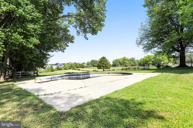 13550 TRAVILAH, North Potomac, MD 20878
