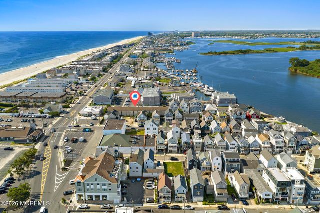 1 Osborne Place 54, Sea Bright, NJ 07760