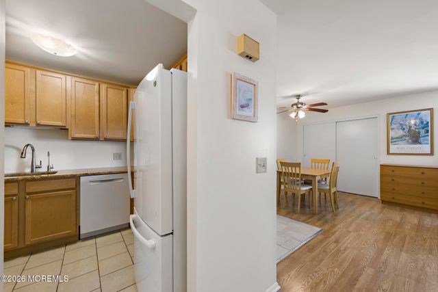1 Osborne Place 54, Sea Bright, NJ 07760