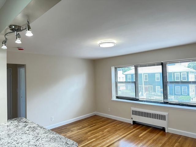 101 Nahant St 3, Lynn, MA 01902