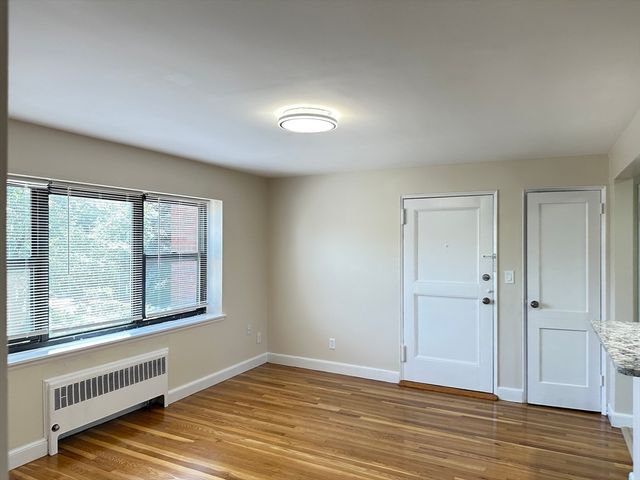101 Nahant St 3, Lynn, MA 01902