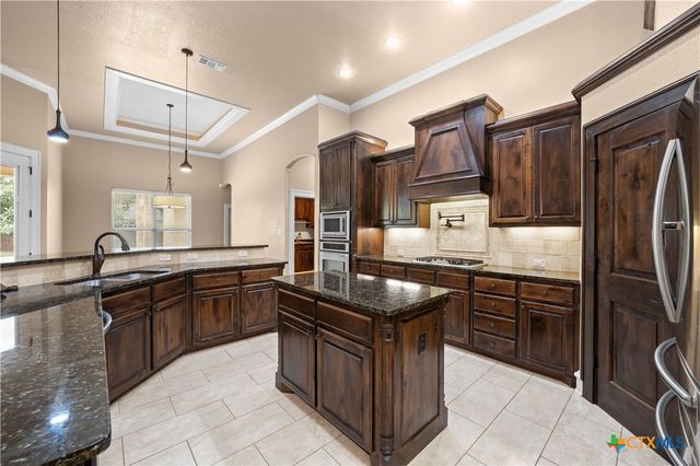 12 Lago Verde Lane, Belton, TX 76513