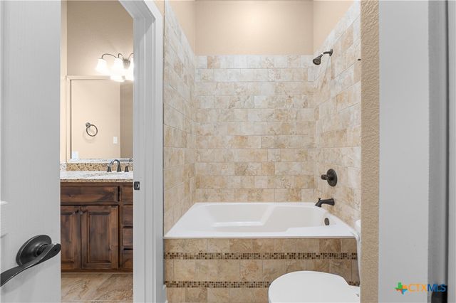 12 Lago Verde Lane, Belton, TX 76513