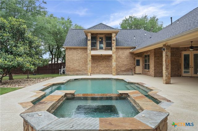 12 Lago Verde Lane, Belton, TX 76513