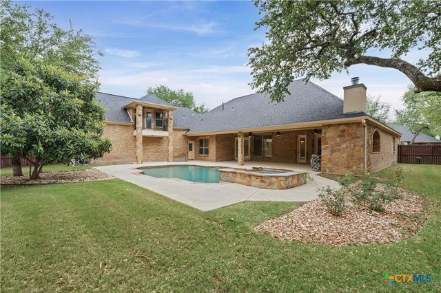 12 Lago Verde Lane, Belton, TX 76513