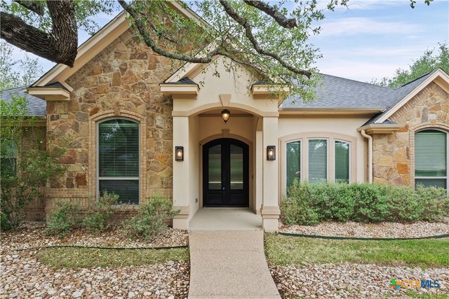 12 Lago Verde Lane, Belton, TX 76513