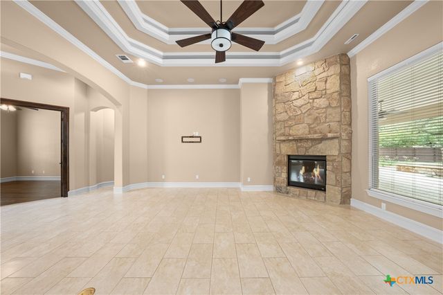 12 Lago Verde Lane, Belton, TX 76513