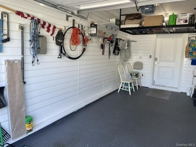 52102 Beech Tree Lane, Plainview, NY 11803