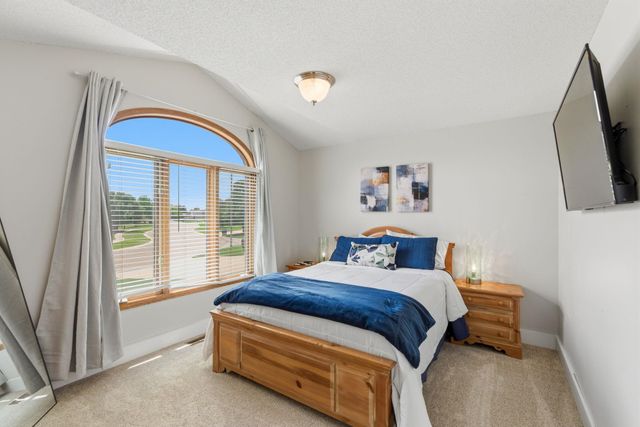 6306 W Brookview St, Wichita, KS 67205
