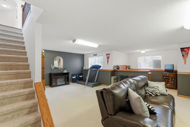 6306 W Brookview St, Wichita, KS 67205