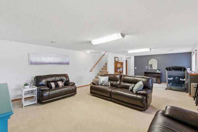 6306 W Brookview St, Wichita, KS 67205