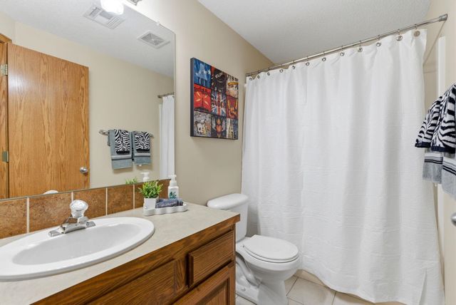 6306 W Brookview St, Wichita, KS 67205