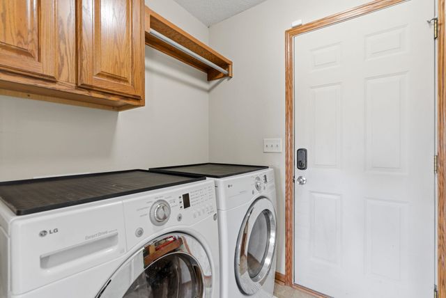 6306 W Brookview St, Wichita, KS 67205
