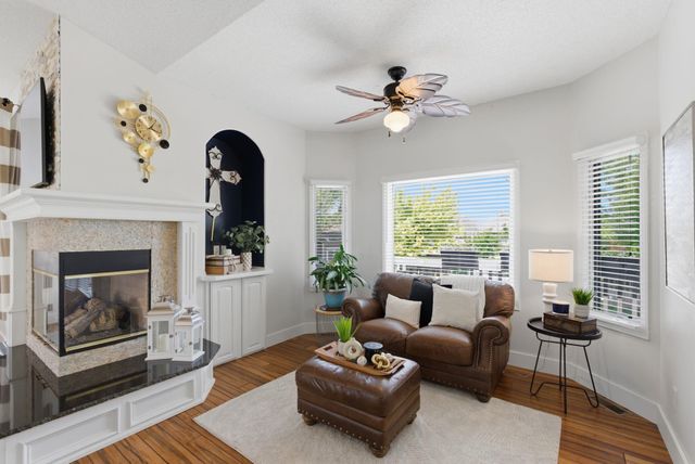 6306 W Brookview St, Wichita, KS 67205