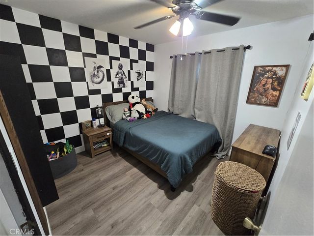 27708 Stardale, Saugus, CA 91350