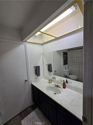 27708 Stardale, Saugus, CA 91350
