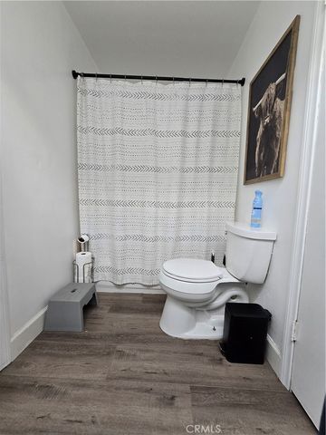 27708 Stardale, Saugus, CA 91350