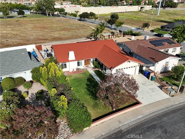 27708 Stardale, Saugus, CA 91350