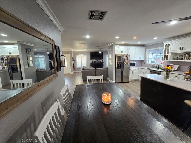 27708 Stardale, Saugus, CA 91350