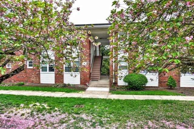 100 Pierson Miller Dr 11, Pompton Lakes Boro, NJ 07442