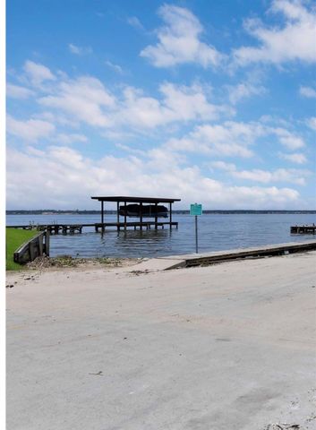 160 Belize Drive, Point Blank, TX 77364