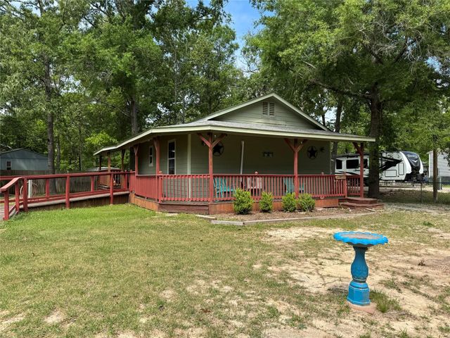 160 Belize Drive, Point Blank, TX 77364