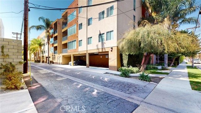4821 Bakman Avenue 405, North Hollywood (los Angeles), CA 91601