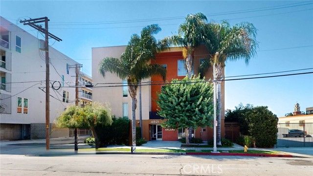 4821 Bakman Avenue 405, North Hollywood (los Angeles), CA 91601