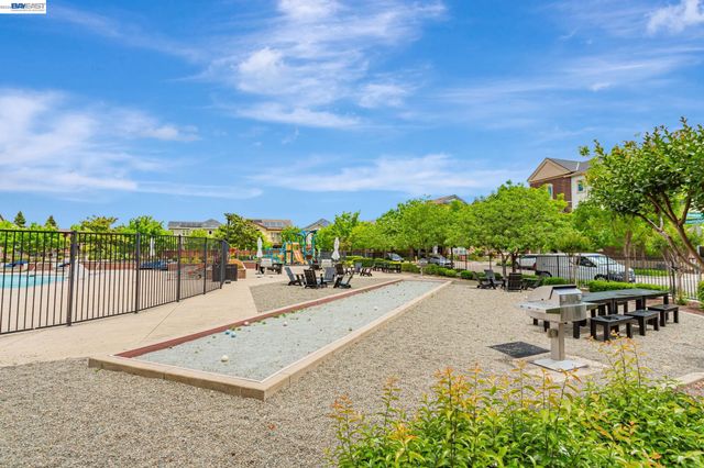 1380 Brookline Loop, Pleasanton, CA 94566