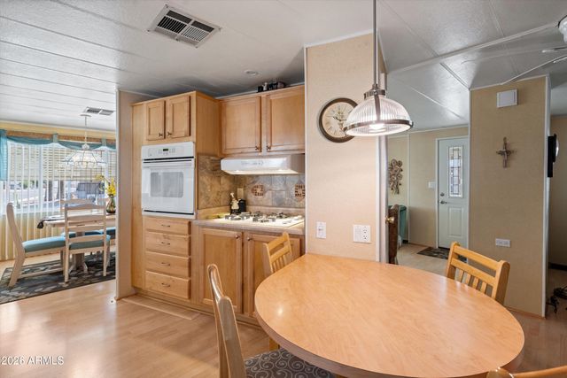 305 S Val Vista Drive 246, Mesa, AZ 85204