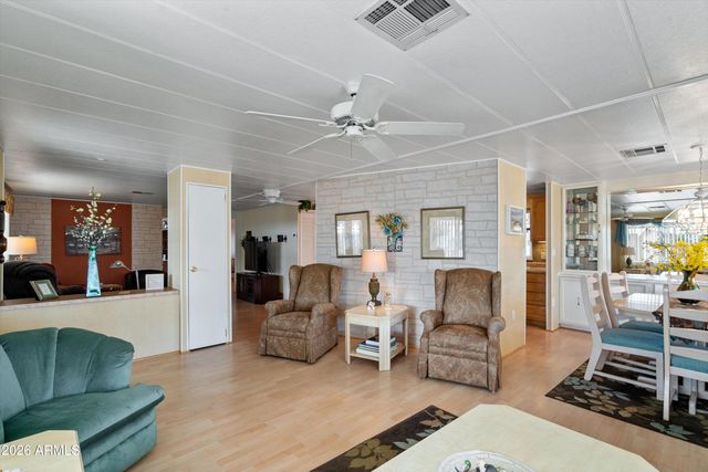 305 S Val Vista Drive 246, Mesa, AZ 85204