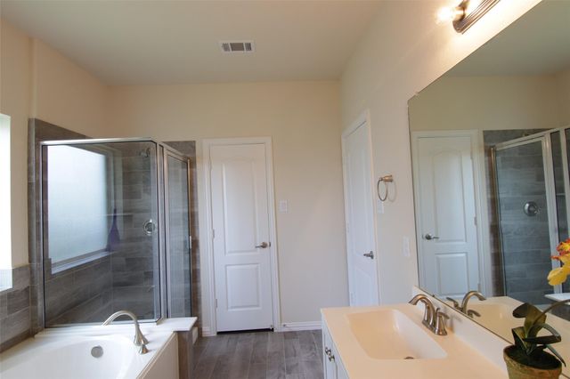 1907 Benbrook Hollow Lane, Brookshire, TX 77441