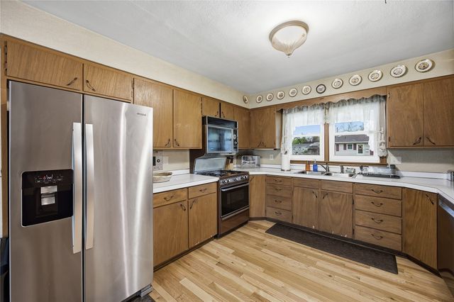 2330 Northview Drive, Marion, IA 52302