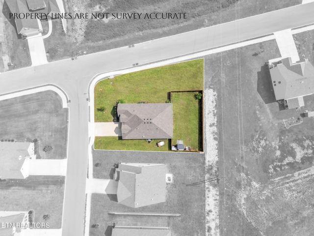 510 Sugar Maple Tr, Lenoir City, TN 37771
