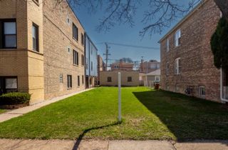 1805 Elmwood Avenue, Berwyn, IL 60402