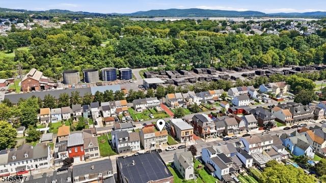 589 S Main St, Phillipsburg Town, NJ 08865
